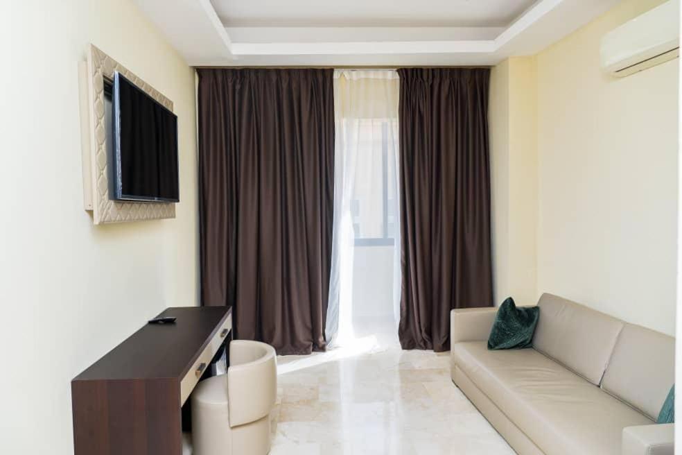 Hotel Bachou Dakar Exterior photo